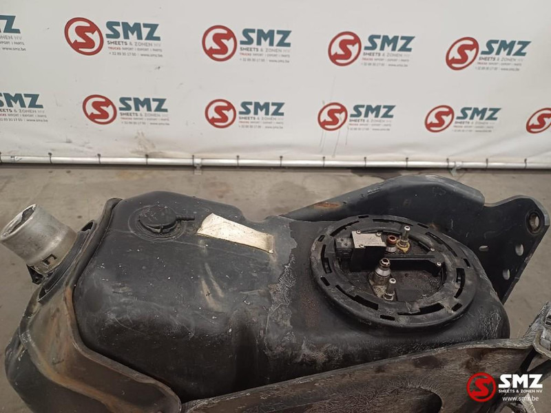 Mercedes-Benz Occ AdBluetank Mercedes - Σύστημα καυσίμου για Φορτηγό: φωτογραφία 5 Mercedes-Benz Occ AdBluetank Mercedes - Σύστημα καυσίμου για Φορτηγό: φωτογραφία 5