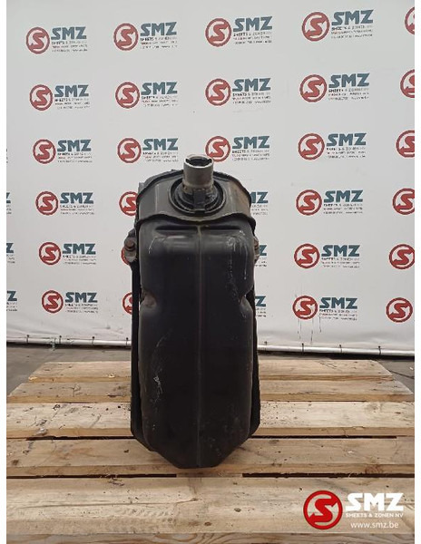 Mercedes-Benz Occ AdBluetank Mercedes - Σύστημα καυσίμου για Φορτηγό: φωτογραφία 3 Mercedes-Benz Occ AdBluetank Mercedes - Σύστημα καυσίμου για Φορτηγό: φωτογραφία 3