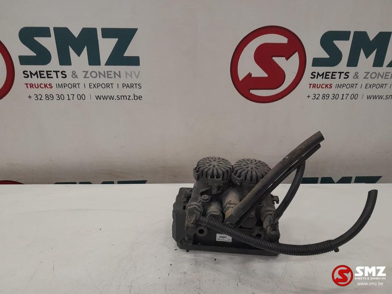 Mercedes-Benz Occ EBS achterasmodulator Mercedes - Ανταλλακτικό για Φορτηγό: φωτογραφία 2 Mercedes-Benz Occ EBS achterasmodulator Mercedes - Ανταλλακτικό για Φορτηγό: φωτογραφία 2