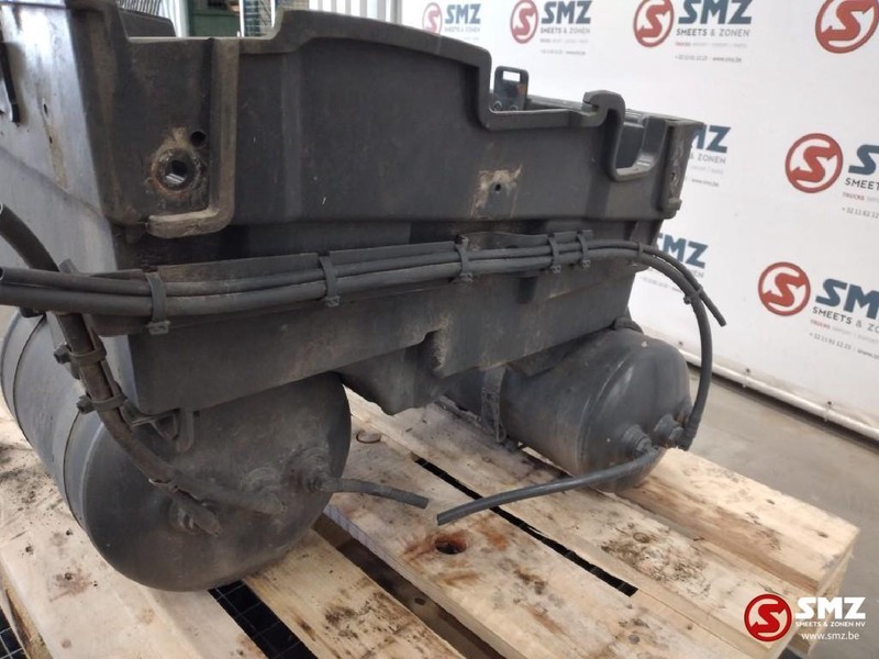 Mercedes-Benz Occ batterijbak met luchtketels Actros MP4 - Συσσωρευτής, Εξαρτήματα φρένων για Φορτηγό: φωτογραφία 3 Mercedes-Benz Occ batterijbak met luchtketels Actros MP4 - Συσσωρευτής, Εξαρτήματα φρένων για Φορτηγό: φωτογραφία 3