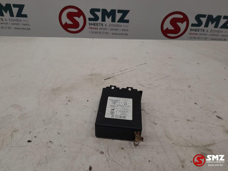 Mercedes-Benz Occ besturingseenheid Mercedes Actros MP4 A0004461 - Ηλεκτρονική μονάδα ελέγχου για Φορτηγό: φωτογραφία 2 Mercedes-Benz Occ besturingseenheid Mercedes Actros MP4 A0004461 - Ηλεκτρονική μονάδα ελέγχου για Φορτηγό: φωτογραφία 2