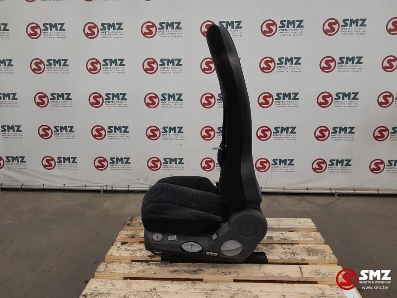 Mercedes-Benz Occ bestuurdersstoel Mercedes - Καμπίνα και εσωτερικό για Φορτηγό: φωτογραφία 3 Mercedes-Benz Occ bestuurdersstoel Mercedes - Καμπίνα και εσωτερικό για Φορτηγό: φωτογραφία 3