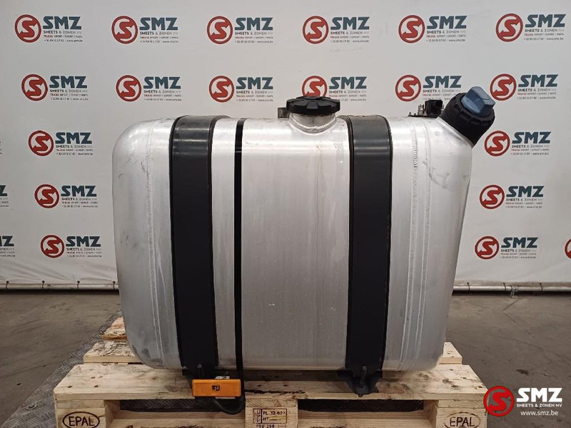 Mercedes-Benz Occ brandstoftank 300L + AdBluetank 25L Mercedes - Ρεζερβουάρ καυσίμου για Φορτηγό: φωτογραφία 1 Mercedes-Benz Occ brandstoftank 300L + AdBluetank 25L Mercedes - Ρεζερβουάρ καυσίμου για Φορτηγό: φωτογραφία 1