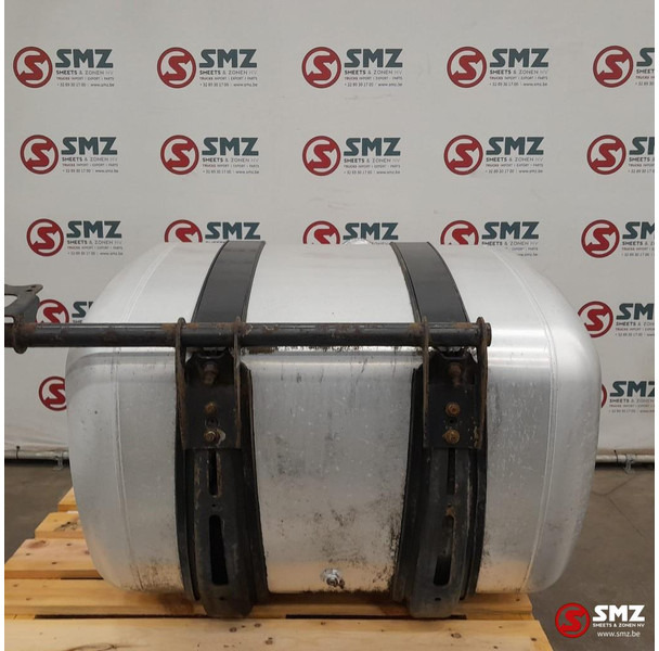 Mercedes-Benz Occ brandstoftank 390L Mercedes - Ρεζερβουάρ καυσίμου για Φορτηγό: φωτογραφία 2 Mercedes-Benz Occ brandstoftank 390L Mercedes - Ρεζερβουάρ καυσίμου για Φορτηγό: φωτογραφία 2