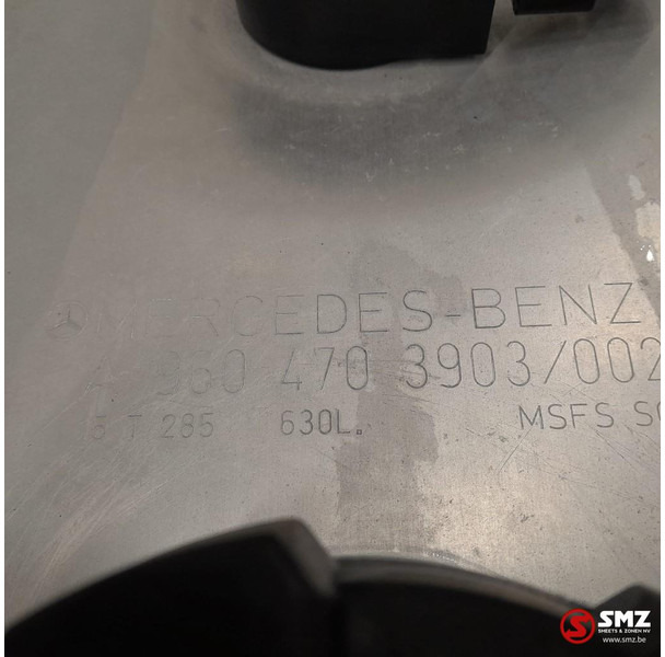 Mercedes-Benz Occ brandstoftank 630L + brandstofniveausensor Mer - Ρεζερβουάρ καυσίμου για Φορτηγό: φωτογραφία 5 Mercedes-Benz Occ brandstoftank 630L + brandstofniveausensor Mer - Ρεζερβουάρ καυσίμου για Φορτηγό: φωτογραφία 5