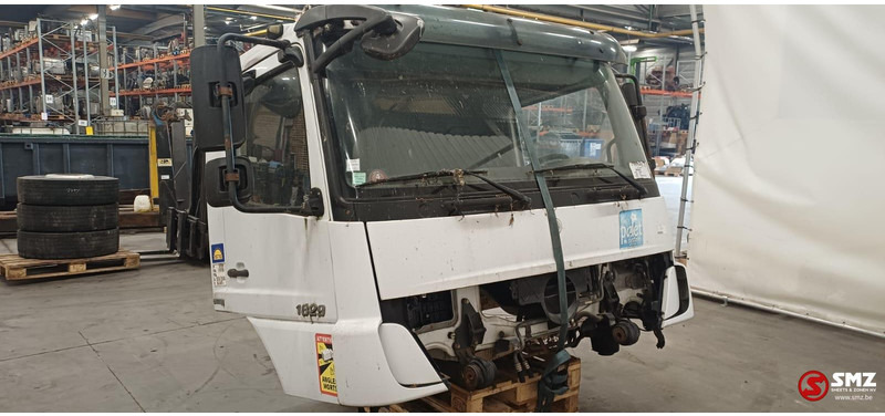 Mercedes-Benz Occ cabine Mercedes - Καμπίνα και εσωτερικό για Φορτηγό: φωτογραφία 2 Mercedes-Benz Occ cabine Mercedes - Καμπίνα και εσωτερικό για Φορτηγό: φωτογραφία 2