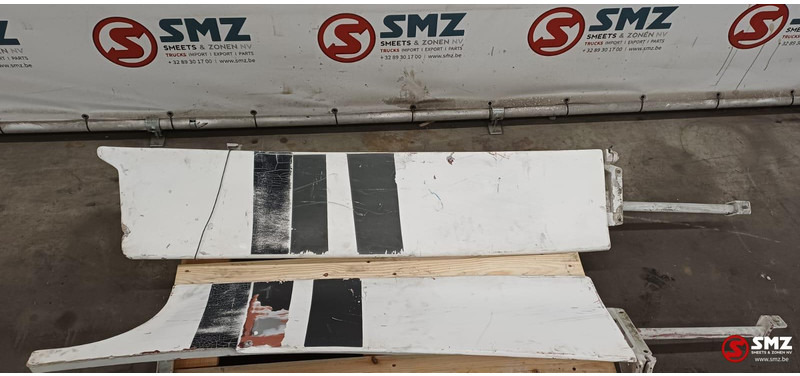 Mercedes-Benz Occ cabinespoilerset Mercedes SK - Αεροδυναμική/ Αεροτομή για Φορτηγό: φωτογραφία 3 Mercedes-Benz Occ cabinespoilerset Mercedes SK - Αεροδυναμική/ Αεροτομή για Φορτηγό: φωτογραφία 3