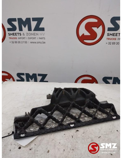 Mercedes-Benz Occ grille rechtsonder Mercedes - Μάσκα ψυγείου για Φορτηγό: φωτογραφία 3 Mercedes-Benz Occ grille rechtsonder Mercedes - Μάσκα ψυγείου για Φορτηγό: φωτογραφία 3