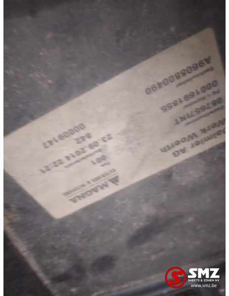 Mercedes-Benz Occ koplampdrager rechts Mercedes - Προβολέας για Φορτηγό: φωτογραφία 4 Mercedes-Benz Occ koplampdrager rechts Mercedes - Προβολέας για Φορτηγό: φωτογραφία 4