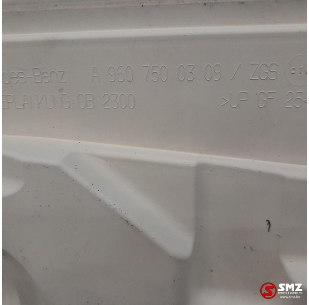 Mercedes-Benz Occ motorkap Mercedes - Καπό για Φορτηγό: φωτογραφία 3 Mercedes-Benz Occ motorkap Mercedes - Καπό για Φορτηγό: φωτογραφία 3