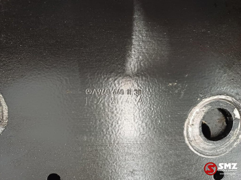 Mercedes-Benz Occ opstapsteun links Mercedes - Καμπίνα και εσωτερικό για Φορτηγό: φωτογραφία 5 Mercedes-Benz Occ opstapsteun links Mercedes - Καμπίνα και εσωτερικό για Φορτηγό: φωτογραφία 5