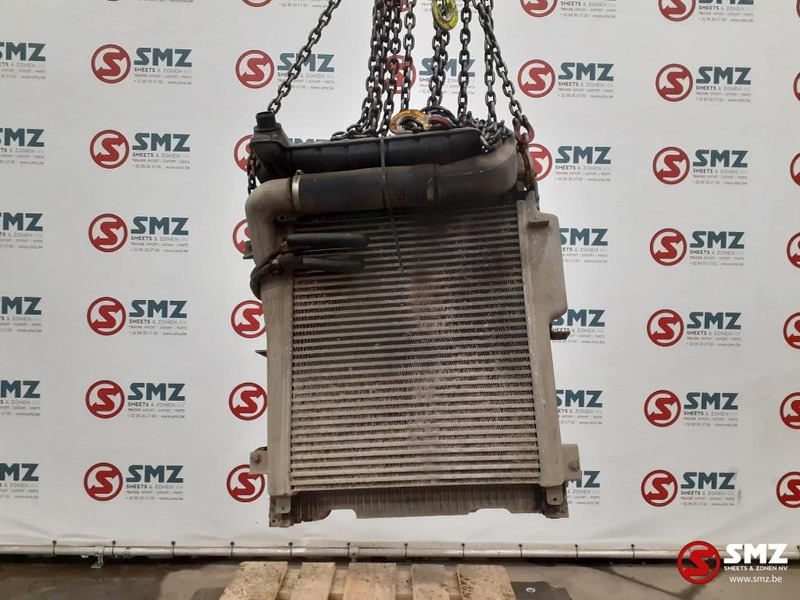 Mercedes-Benz Occ radiator + intercooler + koelvloeistoftank Mer - Ψυγείο αυτοκίνητο για Φορτηγό: φωτογραφία 4 Mercedes-Benz Occ radiator + intercooler + koelvloeistoftank Mer - Ψυγείο αυτοκίνητο για Φορτηγό: φωτογραφία 4