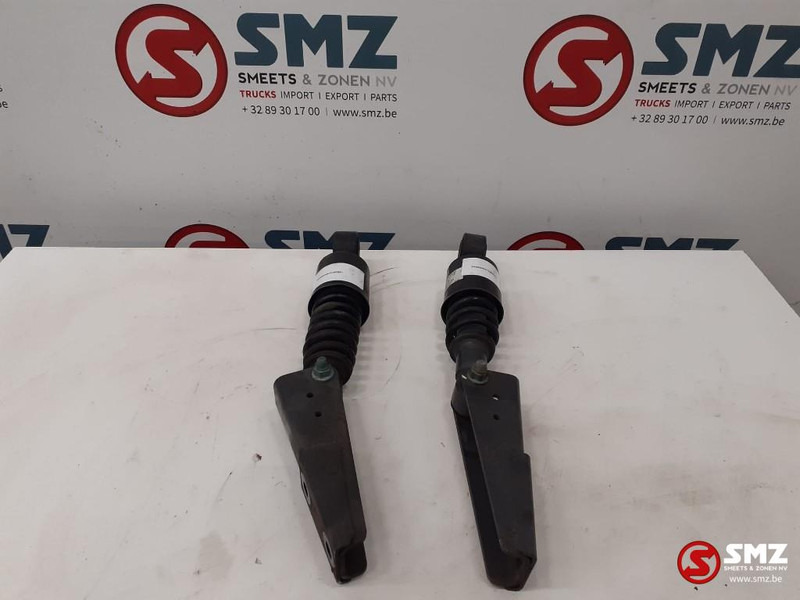 Mercedes-Benz Occ set schokdempers cabinevering Mercedes - Ανάρτηση καμπίνας για Φορτηγό: φωτογραφία 2 Mercedes-Benz Occ set schokdempers cabinevering Mercedes - Ανάρτηση καμπίνας για Φορτηγό: φωτογραφία 2