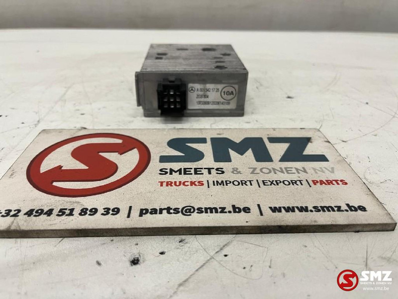 Mercedes-Benz Occ spanningsomvormer 10A Mercedes - Ηλεκτρονική μονάδα ελέγχου για Φορτηγό: φωτογραφία 2 Mercedes-Benz Occ spanningsomvormer 10A Mercedes - Ηλεκτρονική μονάδα ελέγχου για Φορτηγό: φωτογραφία 2