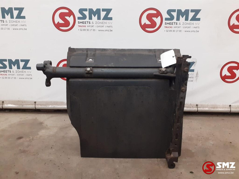 Mercedes-Benz Occ spatbord met steun side skirt links achter - Αμάξωμα και εξωτερικό για Φορτηγό: φωτογραφία 1 Mercedes-Benz Occ spatbord met steun side skirt links achter - Αμάξωμα και εξωτερικό για Φορτηγό: φωτογραφία 1