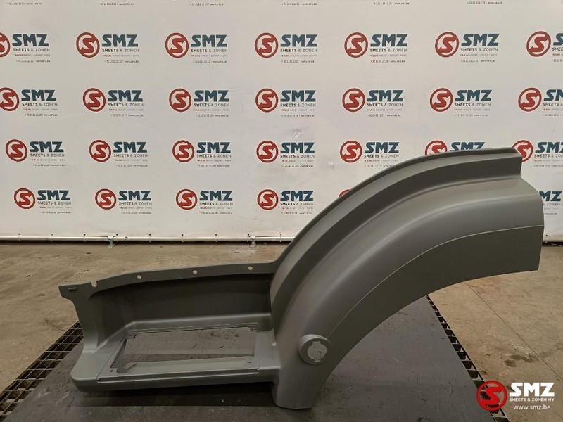 Mercedes-Benz Opstapbak boven links Axor - Σκαλοπάτι για Φορτηγό: φωτογραφία 1 Mercedes-Benz Opstapbak boven links Axor - Σκαλοπάτι για Φορτηγό: φωτογραφία 1