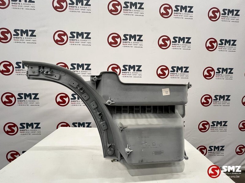 Mercedes-Benz Opstapbak links Mercedes Actros MP2/MP3 - Σκαλοπάτι για Φορτηγό: φωτογραφία 4 Mercedes-Benz Opstapbak links Mercedes Actros MP2/MP3 - Σκαλοπάτι για Φορτηγό: φωτογραφία 4