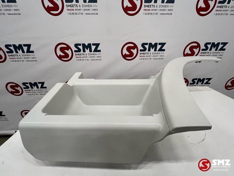 Mercedes-Benz Opstapbak links Mercedes Actros MP2/MP3 - Σκαλοπάτι για Φορτηγό: φωτογραφία 3 Mercedes-Benz Opstapbak links Mercedes Actros MP2/MP3 - Σκαλοπάτι για Φορτηγό: φωτογραφία 3