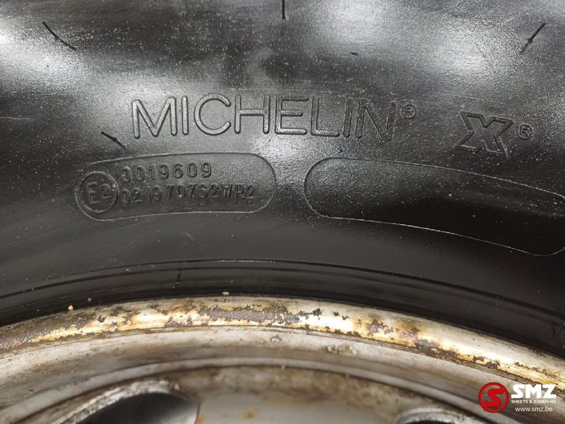 Michelin Occ vrachtwagenband 315/80R22.5 156/150K Michelin - Ελαστικό για Φορτηγό: φωτογραφία 4 Michelin Occ vrachtwagenband 315/80R22.5 156/150K Michelin - Ελαστικό για Φορτηγό: φωτογραφία 4