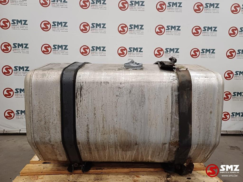Renault Occ brandstoftank 400L Renault - Ρεζερβουάρ καυσίμου για Φορτηγό: φωτογραφία 1 Renault Occ brandstoftank 400L Renault - Ρεζερβουάρ καυσίμου για Φορτηγό: φωτογραφία 1