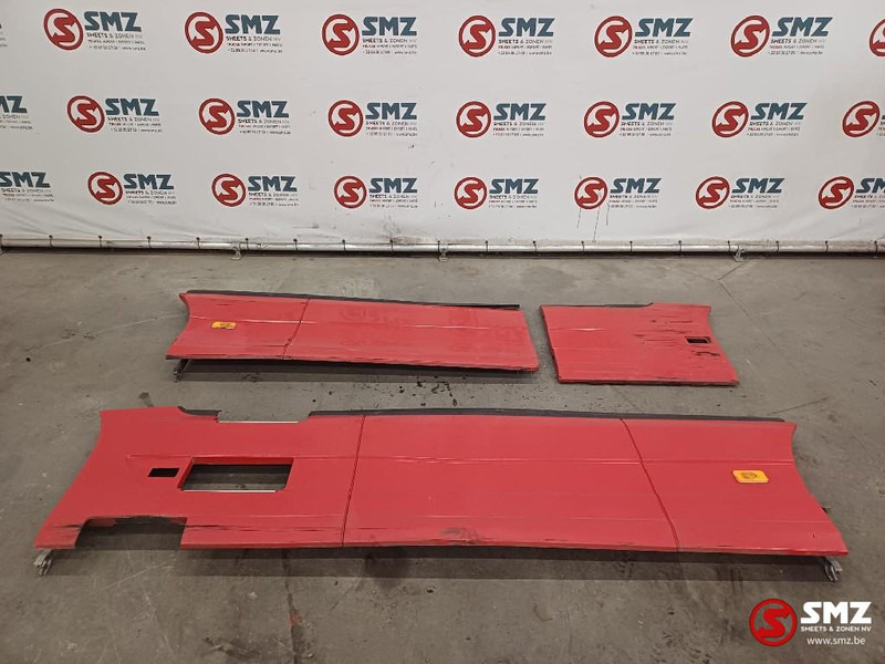 Volvo Occ side skirt set Volvo - Πλαίσιο/ Σασί για Φορτηγό: φωτογραφία 1 Volvo Occ side skirt set Volvo - Πλαίσιο/ Σασί για Φορτηγό: φωτογραφία 1