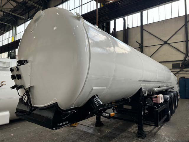 CRYOLOR Gas tank semi-trailer cryogenic used for nitrogen, argon, oxygen, LIN, LOX, LAR. - Επικαθήμενο βυτίο: φωτογραφία 2 CRYOLOR Gas tank semi-trailer cryogenic used for nitrogen, argon, oxygen, LIN, LOX, LAR. - Επικαθήμενο βυτίο: φωτογραφία 2