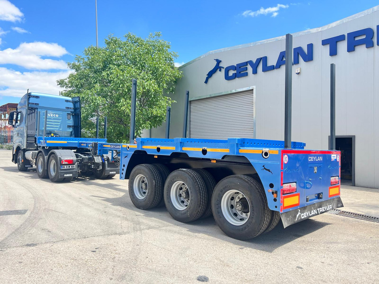 CEYLAN 3 AXLES STANDART & EXTENDABLE LOWBED - Επικαθήμενο με χαμηλό δάπεδο: φωτογραφία 1 CEYLAN 3 AXLES STANDART & EXTENDABLE LOWBED - Επικαθήμενο με χαμηλό δάπεδο: φωτογραφία 1