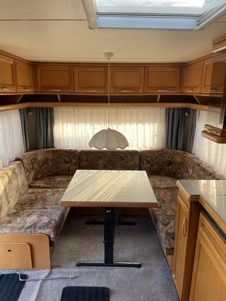 Ρυμουλκούμενο τροχόσπιτο Hobby 560 UL Prestige 1998: φωτογραφία 13