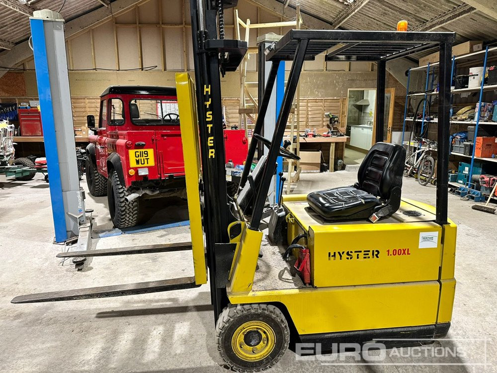 1991 Hyster 1 Ton Electric Fork Lift, Charger - Εξοπλισμού κατασκευών: φωτογραφία 1 1991 Hyster 1 Ton Electric Fork Lift, Charger - Εξοπλισμού κατασκευών: φωτογραφία 1