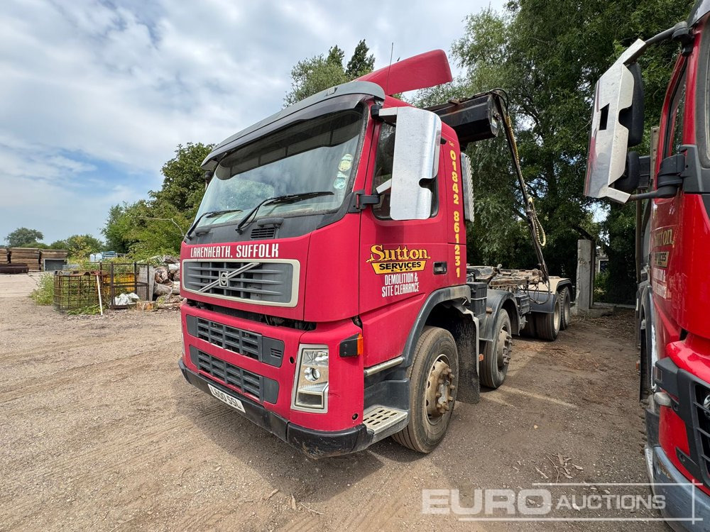 2002 Volvo FM12 - Φορτηγό φόρτωσης γάντζου: φωτογραφία 1 2002 Volvo FM12 - Φορτηγό φόρτωσης γάντζου: φωτογραφία 1