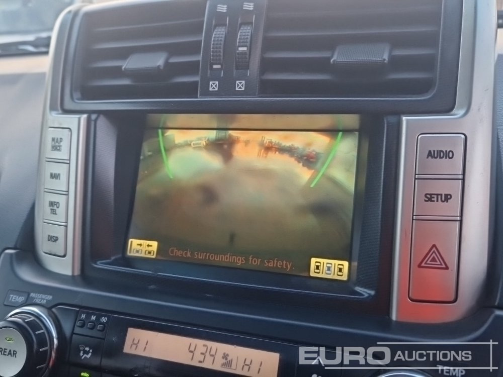 SUV 2009 Toyota Land Cruiser: φωτογραφία 18 SUV 2009 Toyota Land Cruiser: φωτογραφία 18