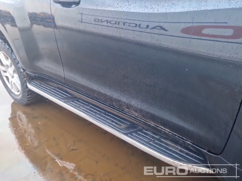 SUV 2009 Toyota Land Cruiser: φωτογραφία 13 SUV 2009 Toyota Land Cruiser: φωτογραφία 13