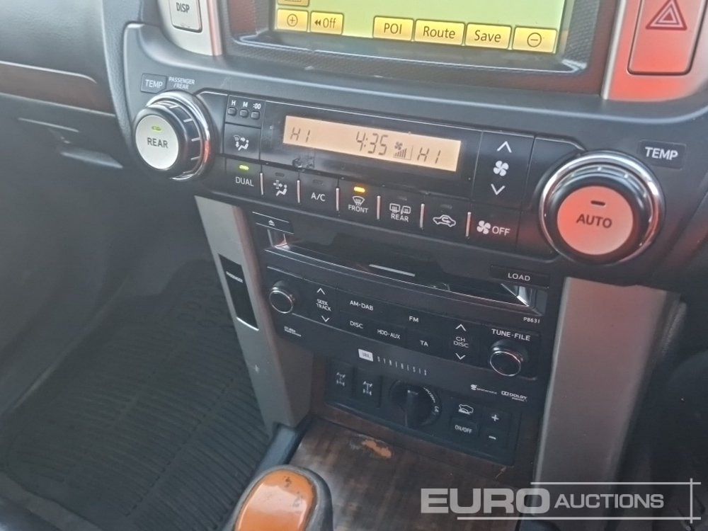 SUV 2009 Toyota Land Cruiser: φωτογραφία 19 SUV 2009 Toyota Land Cruiser: φωτογραφία 19