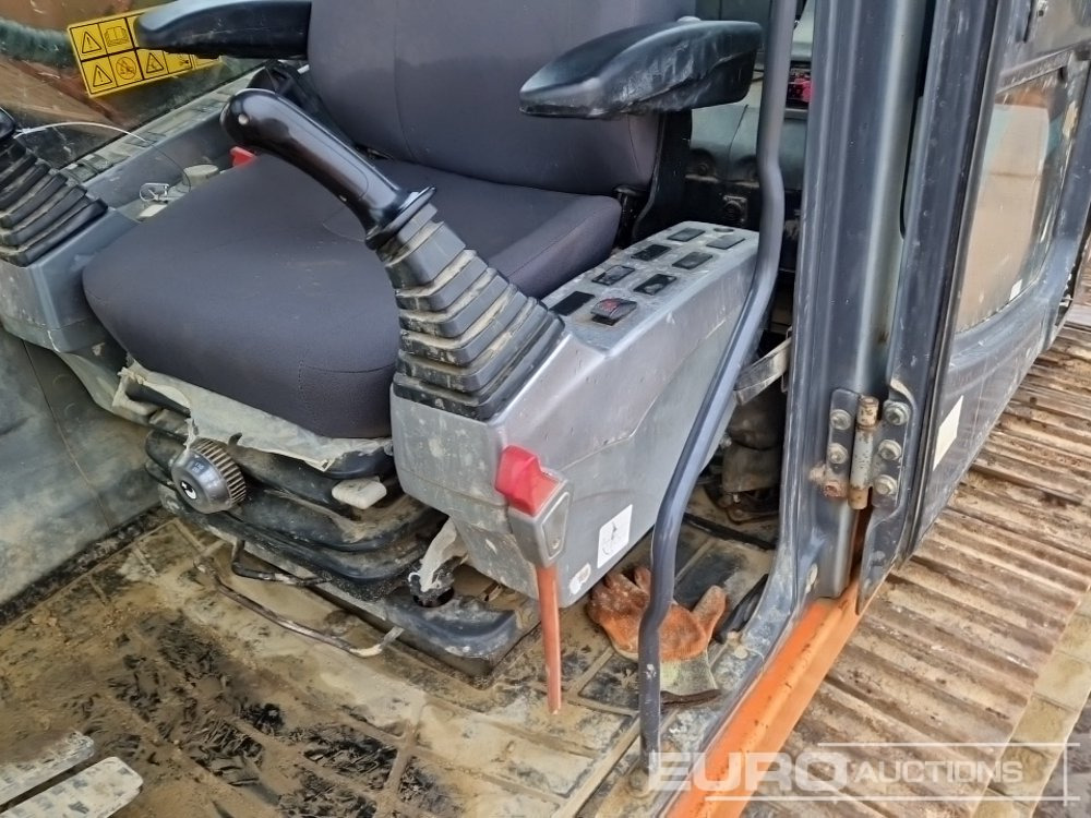Ερπυστριοφόρος εκσκαφέας 2010 Doosan DX225LC: φωτογραφία 37