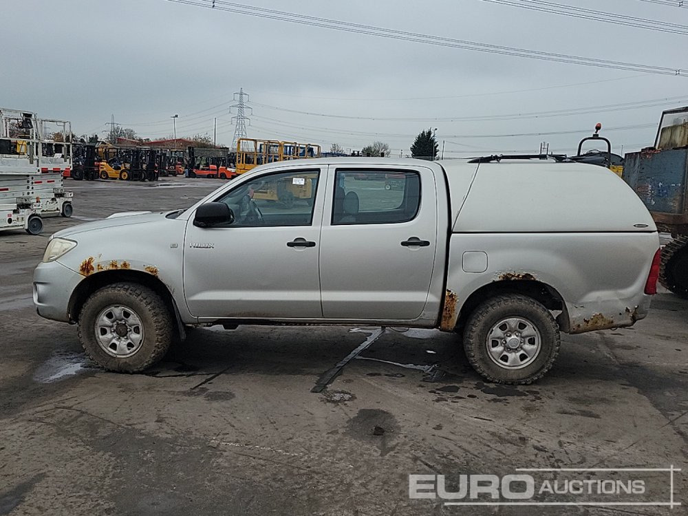2010 Toyota Hilux - Αυτοκίνητο: φωτογραφία 2 2010 Toyota Hilux - Αυτοκίνητο: φωτογραφία 2