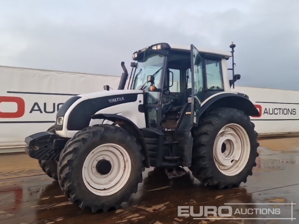 2011 Valtra N121 - Τρακτέρ: φωτογραφία 1 2011 Valtra N121 - Τρακτέρ: φωτογραφία 1