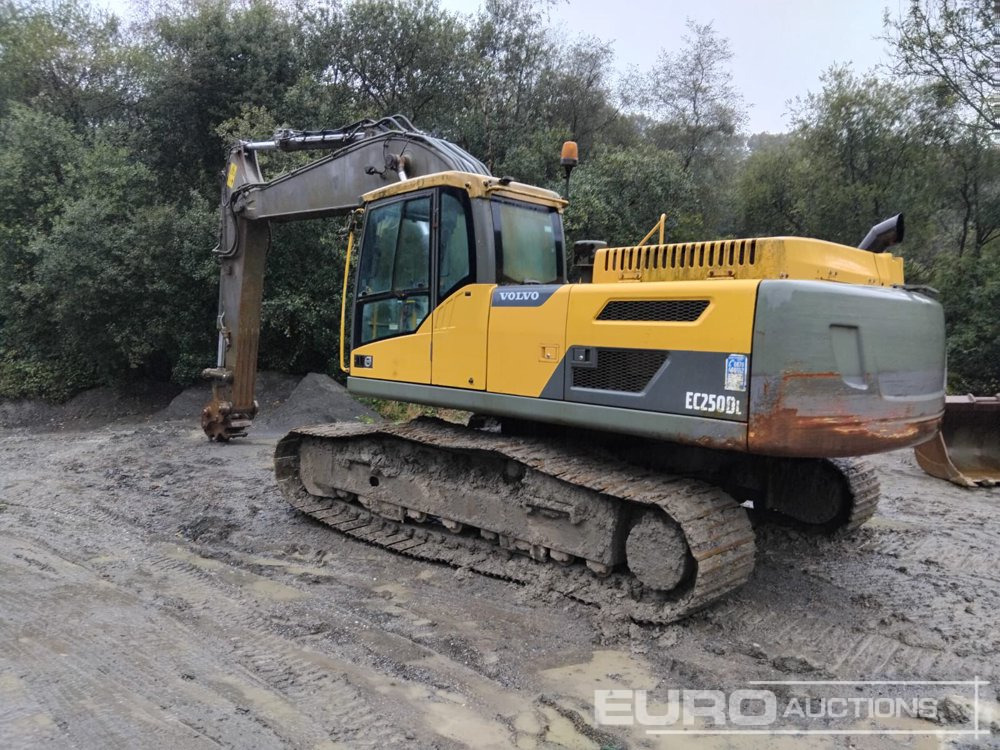 2011 Volvo EC250DL - Ερπυστριοφόρος εκσκαφέας: φωτογραφία 2 2011 Volvo EC250DL - Ερπυστριοφόρος εκσκαφέας: φωτογραφία 2