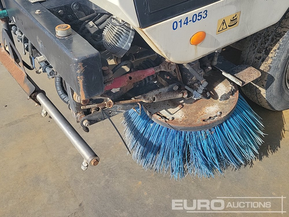 Σάρωθρο δρόμων 2012 Scarab 4x2 Road Sweeper, Reverse Camera, A/C: φωτογραφία 15