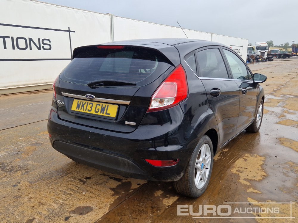 2013 Ford Fiesta - Αυτοκίνητο: φωτογραφία 5 2013 Ford Fiesta - Αυτοκίνητο: φωτογραφία 5