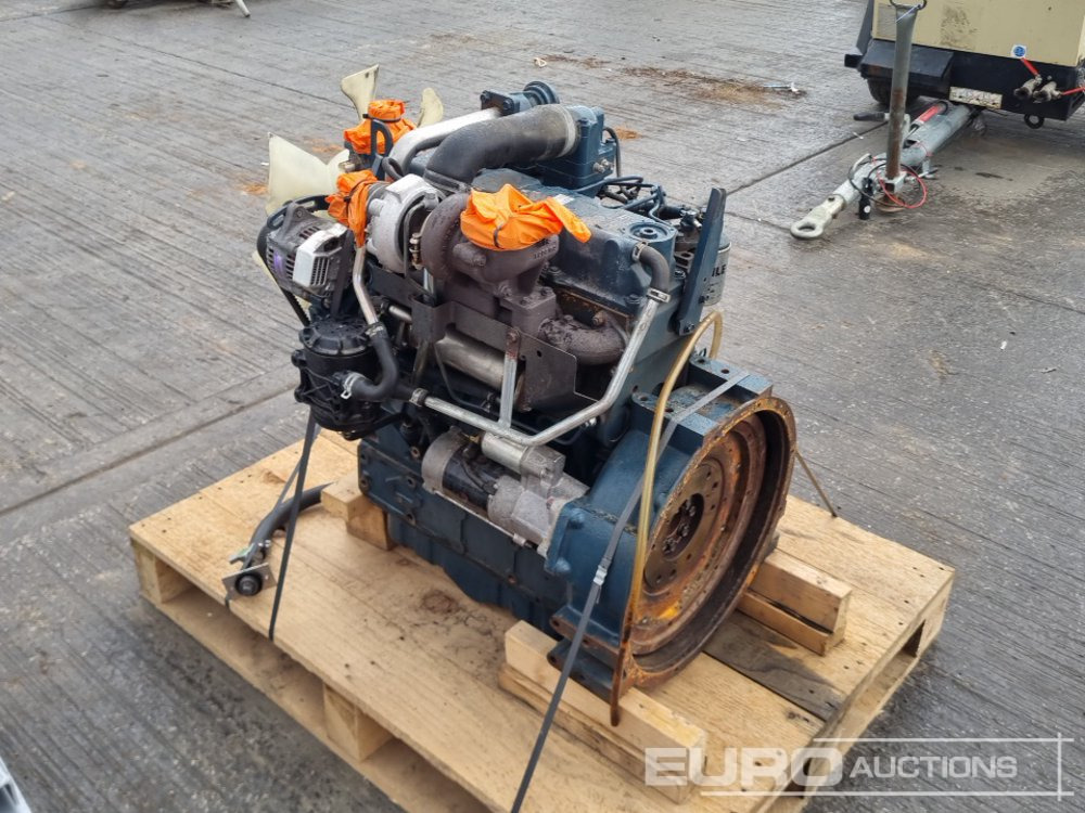 2013 Kubota 4 Cylinder Engine - Κινητήρας: φωτογραφία 3 2013 Kubota 4 Cylinder Engine - Κινητήρας: φωτογραφία 3