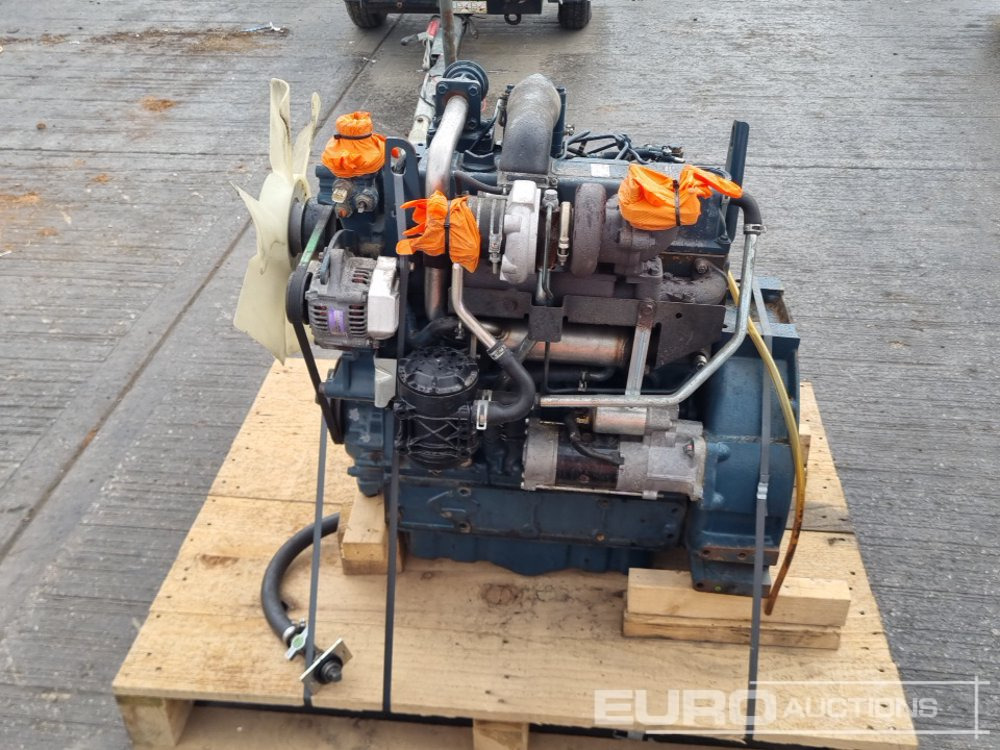 2013 Kubota 4 Cylinder Engine - Κινητήρας: φωτογραφία 2 2013 Kubota 4 Cylinder Engine - Κινητήρας: φωτογραφία 2