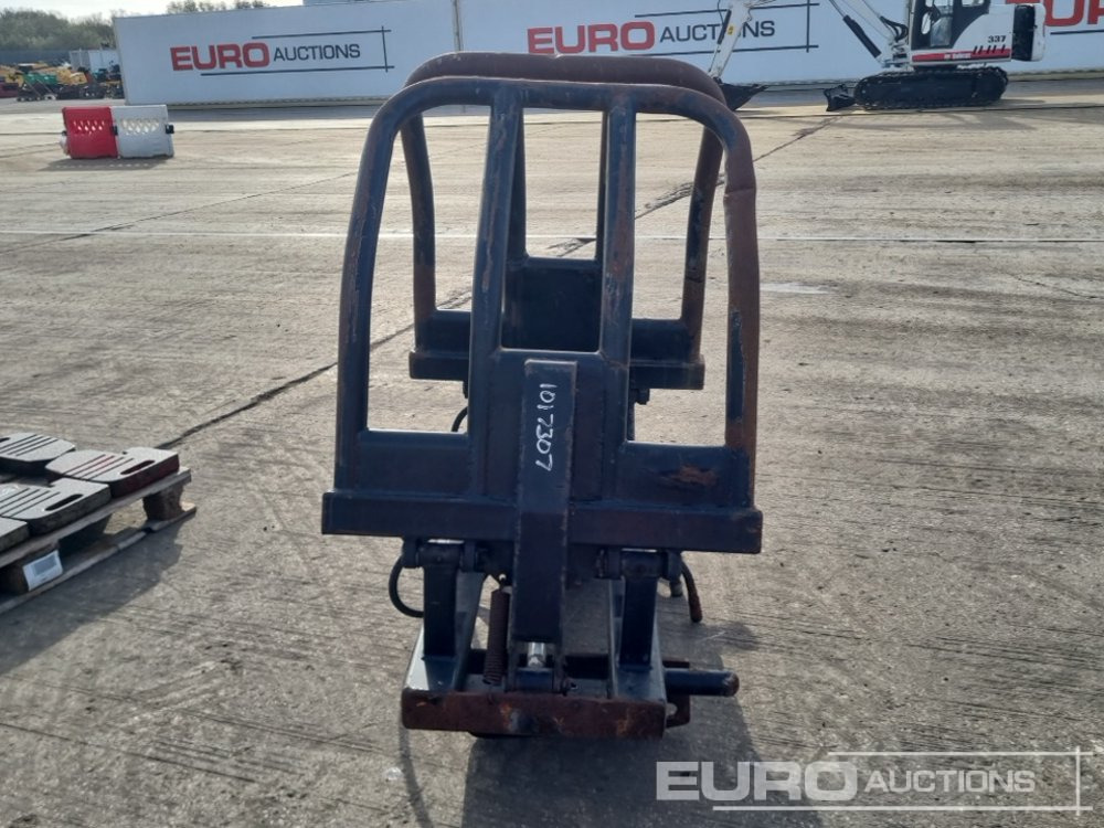 2013 Weaving Machinery Hydraulic Bale Grab to suit Telehandler - Γεωργικά μηχανήματα: φωτογραφία 2 2013 Weaving Machinery Hydraulic Bale Grab to suit Telehandler - Γεωργικά μηχανήματα: φωτογραφία 2