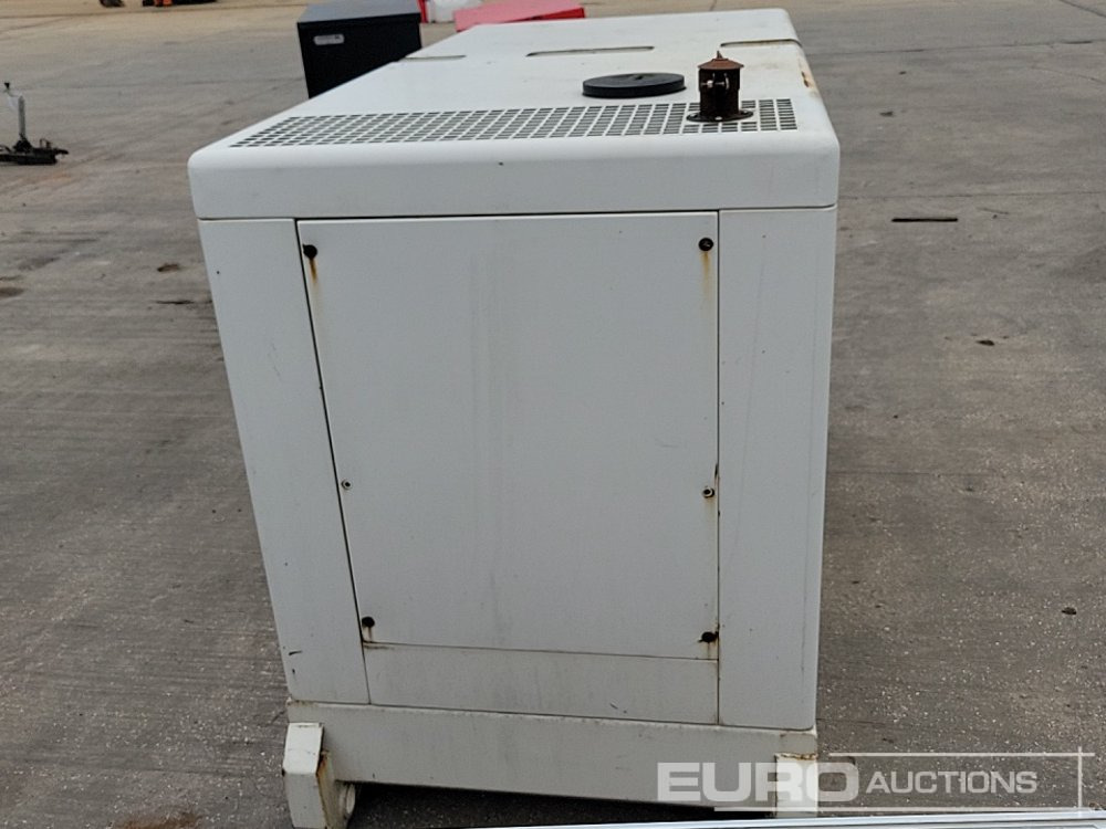 2014 66kVA Generator, Perkins Engine - Βιομηχανική γεννήτρια: φωτογραφία 4 2014 66kVA Generator, Perkins Engine - Βιομηχανική γεννήτρια: φωτογραφία 4
