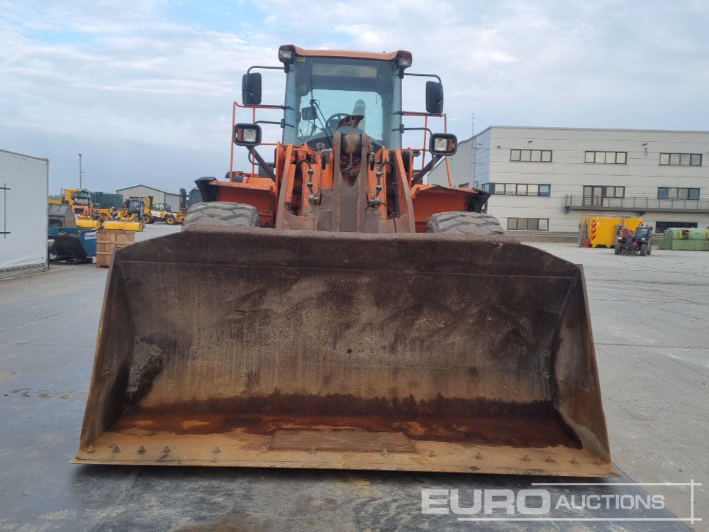 Ελαστιχοφόρος φορτωτής 2014 Doosan DL420-3: φωτογραφία 8