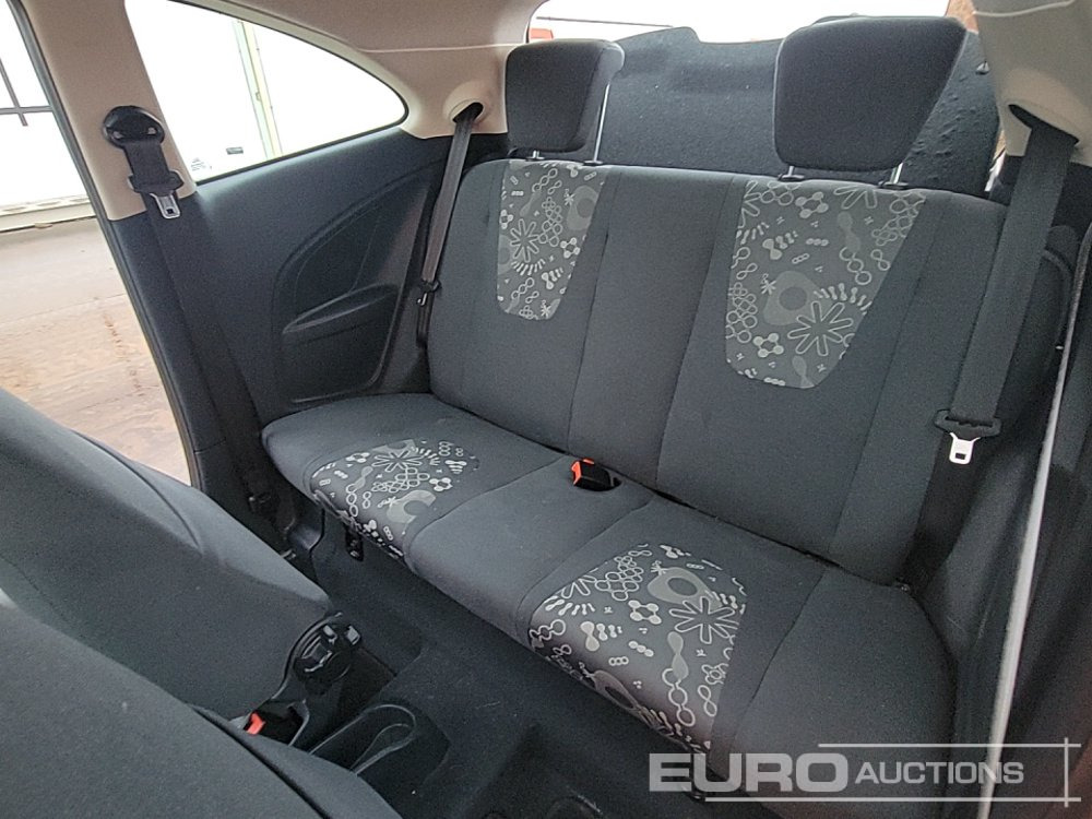 Αυτοκίνητο 2014 Ford Ka: φωτογραφία 19