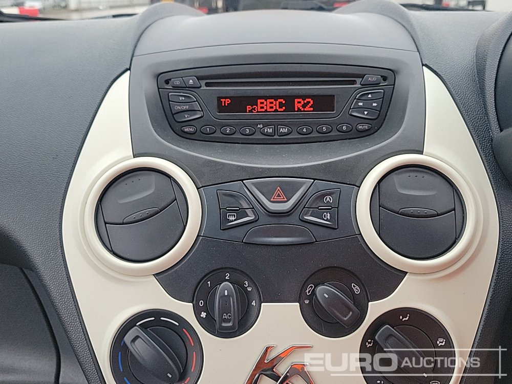 Αυτοκίνητο 2014 Ford Ka: φωτογραφία 28