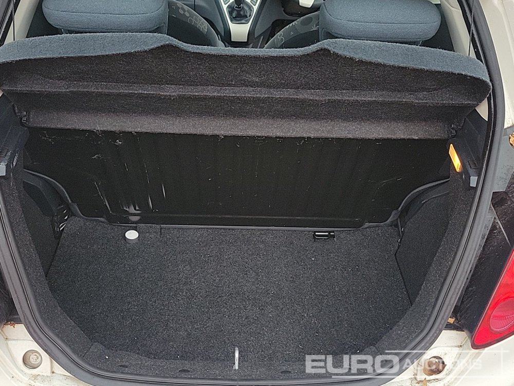 Αυτοκίνητο 2014 Ford Ka: φωτογραφία 17