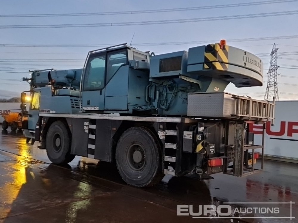 2014 Liebherr UTM 820 - Γερανός για ανώμαλο έδαφος: φωτογραφία 3 2014 Liebherr UTM 820 - Γερανός για ανώμαλο έδαφος: φωτογραφία 3