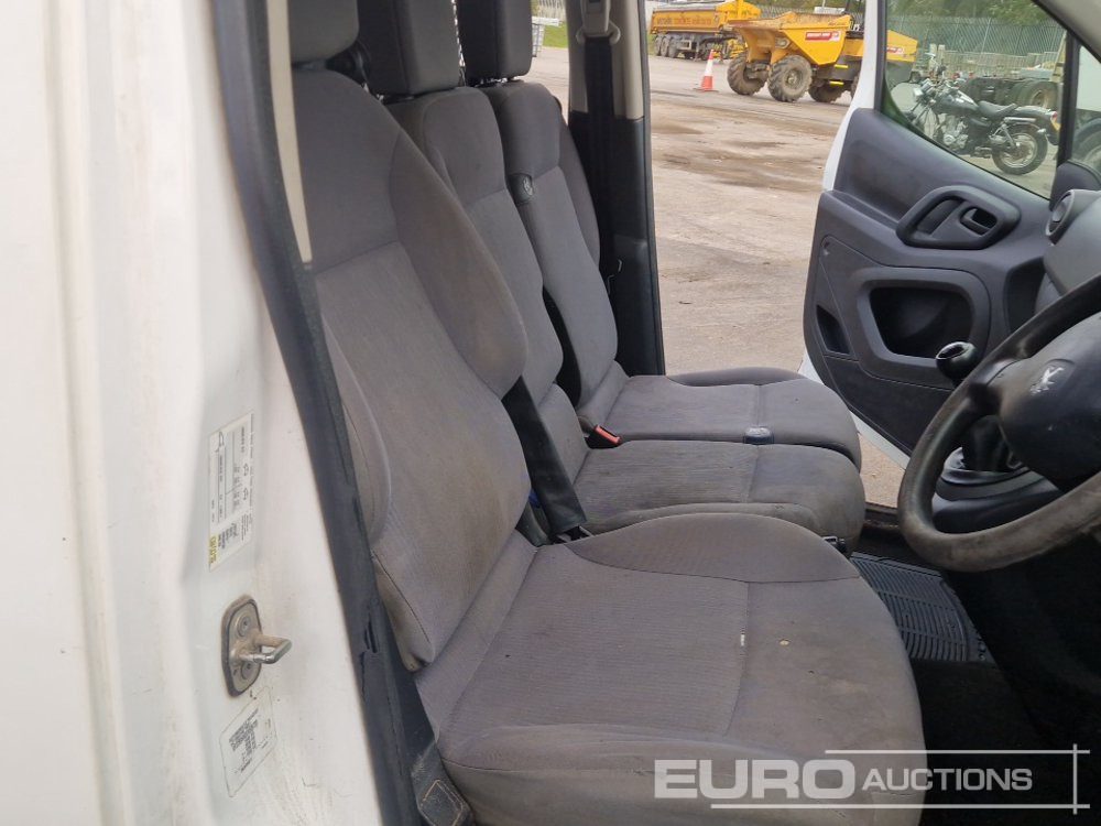 Μικρό βαν 2014 Peugeot Partner: φωτογραφία 19
