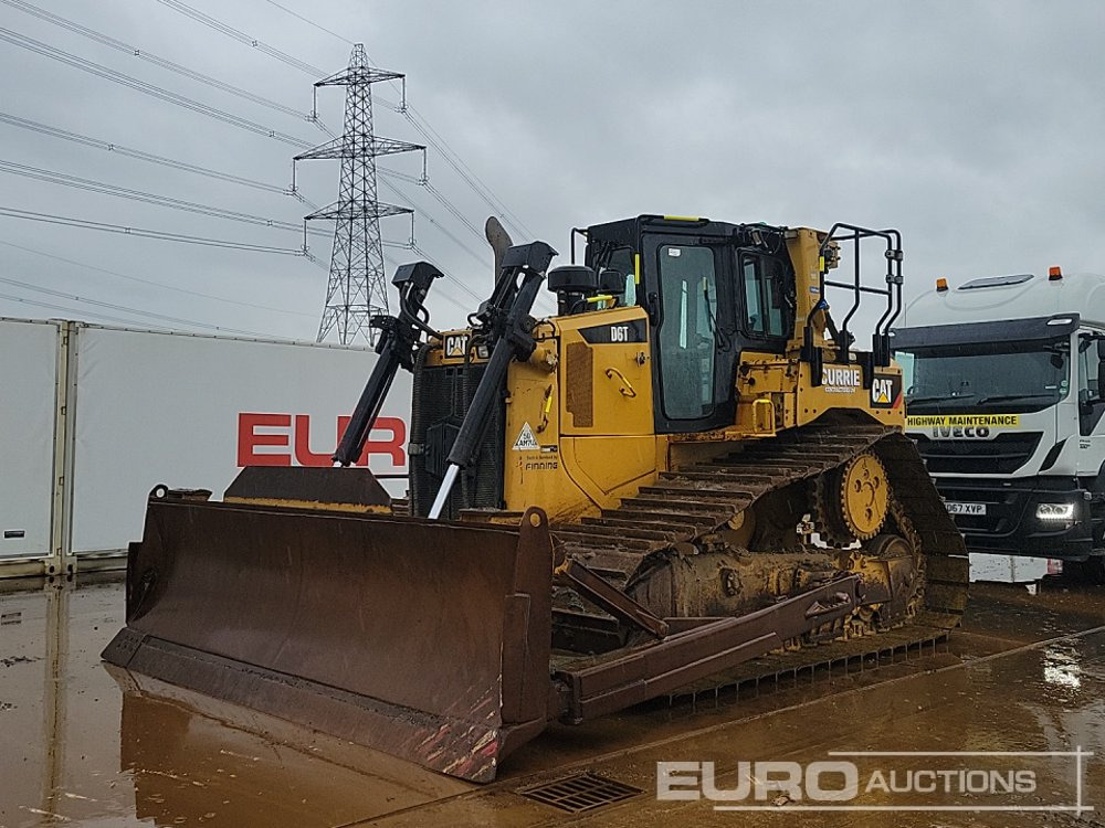 2015 CAT D6T LGP - Μπουλντόζα: φωτογραφία 1 2015 CAT D6T LGP - Μπουλντόζα: φωτογραφία 1